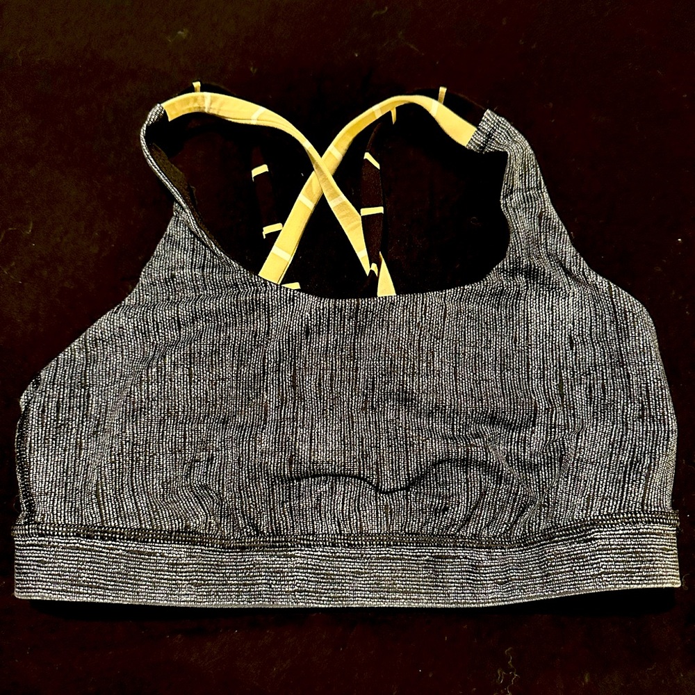 Lululemon Cross Back Sports Bra